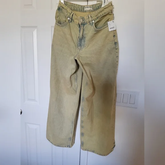 We The Free Waterfalls Baggy Wide-Leg Jeans- 28 Short - Picture 4 of 10